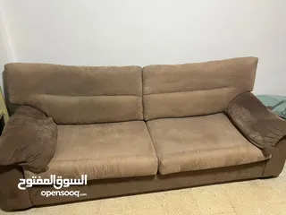  3 كنب ثلاثية و ثنائية فقط خشب زان بحالة جيدة