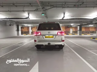  8 لاند كروزر 2021 Toyota land cruiser