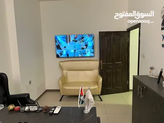  19 مكتب خلو للايجار بمساحة 350 متر طابقين شارع مكة