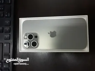  1 ايفون 15برو ماكس تيتانيوم