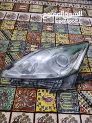  1 IS 250 2012 MODEL ORGINAL HEADLIGHT WITH FOG LAMP