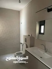  4 شقه للبيع طابق ارضي مع حديقه في الطيره