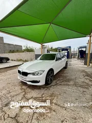  5 F30 320iمحليه دار جلد حمر ستيرسو M