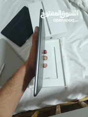  4 ايباد 9 بحالة ممتازة