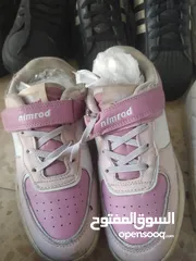  23 احذية اوروبية اصلية للبيع