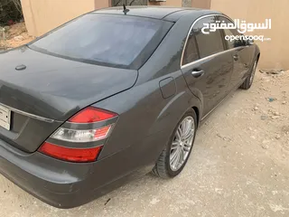  16 Mercedes s550 model 2006