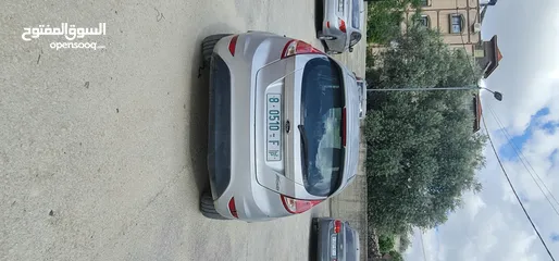  2 فورد فيستا 2016