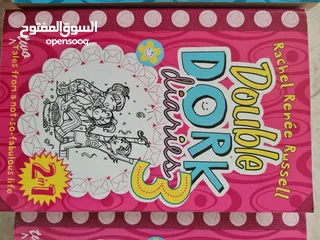  3 Dork diaries books