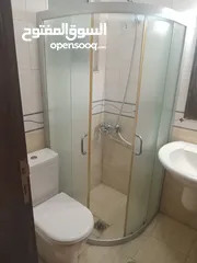  26 الرابية شقة طابق ارضي للبيع