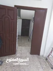  5 بيت مستقل للبيع