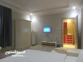  2 شقه مفروشه للايجار الشهري في حي العقيق شارع محمد بن دخيل