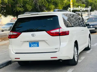  5 Toyota sienna