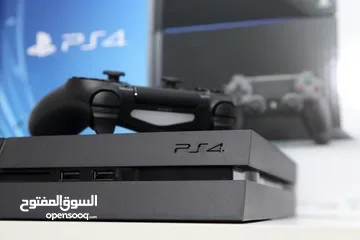  1 بلايستيشن PS4 مستعمل بحالة ممتازة مع يد اصلية + هدية يد كوبي ون ومعجون جديد للمعالج