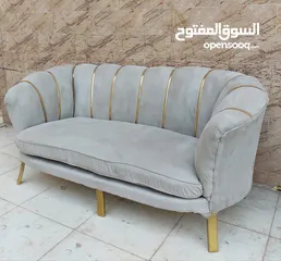  2 اناث شبة مستعمل