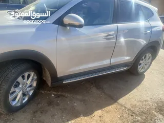  6 هيونداي توسان