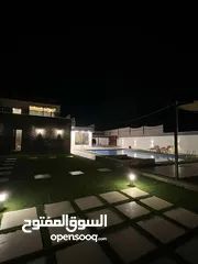  5 شاليه للإيجار