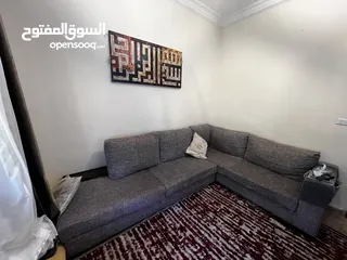  1 طقم كورنر امريكي  فخم جدا و نظيف بحاله الوكاله