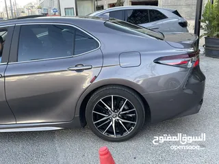  12 تويوتا كامري se 2023