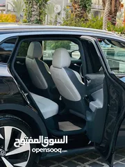 18 ID4 Crozz Pro S  ليست صينية  موديل 2021 وارد امريكي صناعة المانية ليست صينية فحص الاوتوسكور +B