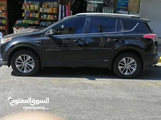  1 راف فور 2016 السياره ممتازه فحص ممتاز فحصها لما اشتريناها كان فل كامل ولا ملاحظه فل الفل