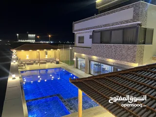  6 شالية للبيع
