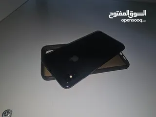  5 IPHONE  XS MAX