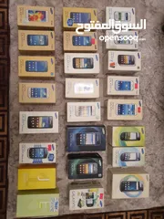  1 اجهزة مخزنة قديمة بالكرتونة لم تستخدم نهائيا مع كامل اغراضهم Samsung وNokia وmotorolla وغيرهم
