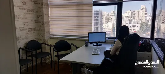  1 مكتب للايجار الخليل راس الجوره عمارة زوار  فوق صيدلية القدس