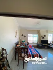  10 شقق فارغة للسكن