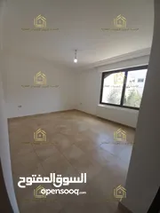  2 شقة مميزة - خلدا - 3نوم 1ماستر - 200م - قرب الخدمات العامة - موقع هادئ ومميز