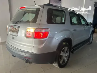  3 GMC Acadia SLT