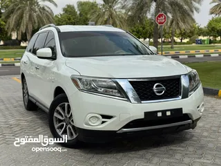  1 NISSAN -  PATHFINDER - 2014 -  VERY GOOD CONDITION -  GCC