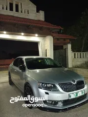  1 سكودا اوكتافيا بنزين 1400تيربو اتومات فحص نخب سيارة فل مسكر اضافات عدا فتحه عداد قليل130الف 2016