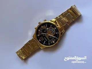  3 ساعات راقية وبسيطة بالالوان الذهبي والاسود - simple & luxury watchs (gold and black)