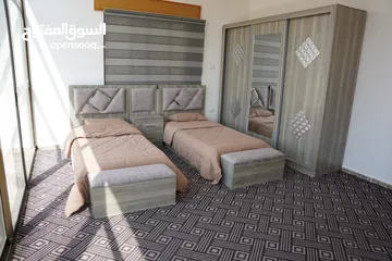  15 مزرعة وشاليه مطل للبيع يقع في أجمل مناطق جرش القنية بناء حديث من المالك مباشرة تنازل فوري