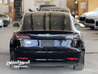  2 ‏Tesla model 3 2020