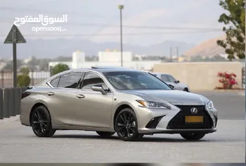  1 Es350 F sport 2021 قمة في النظافة