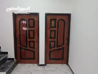  7 قطع وبيوت للبيع