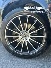  11 Mercedes-AMG GLE450 2021