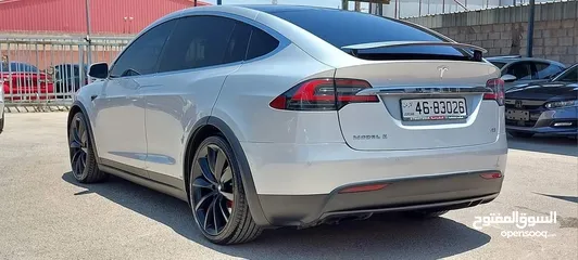  13 Tesla X 2016 75D