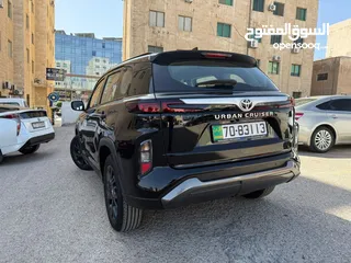  2 أستـاجر الان جيب SUV تويوتا اوربان كروزر موديل 2025 فل كامل اضافات بأسعار تناسب الجميع!!!!