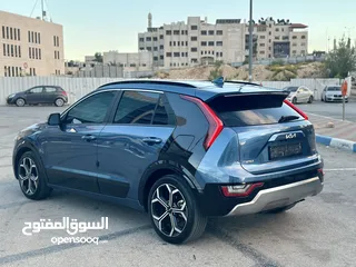  6 كيا نيرو 2023