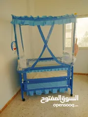  3 تخت ازرق للبيع جديد لم يستخدم للبيع مع فرشته تفصيل نوعيه ممتازة سبب البيع أنه بدي اجيب واحد زهر