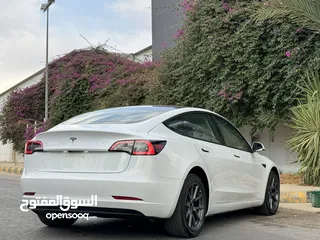  4 Tesla model 3 2023