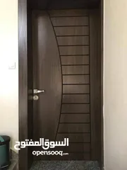 1 نجار مختص لتفصيل