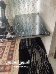  1 طاولة طعام ستيل و سكوريت