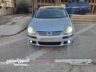  1 جولف MK5 2005 السياره شركة  سعر حرق في مجال 32