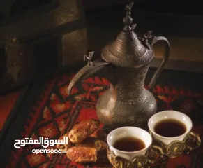  18 شباب وبنات لتقديم القهوة العربية السادة لجميع المناسبات