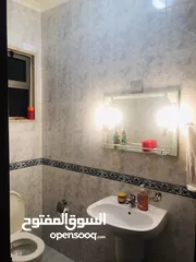  11 شقة ديلوكس للبيع مساحة 165 متر في الدوار السابع