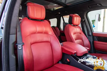  29 Range Rover Vogue 2019 Autobiography Plug in hybrid Black Edition